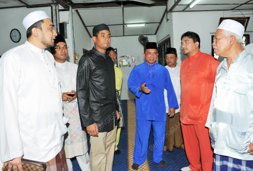 KHAIRY JAMALUDDIN