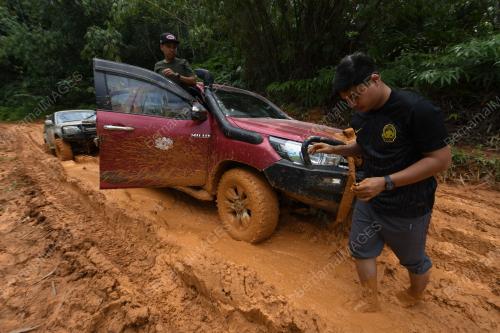 PASUKAN BERGERAK ORANG ASLI (PBOA)