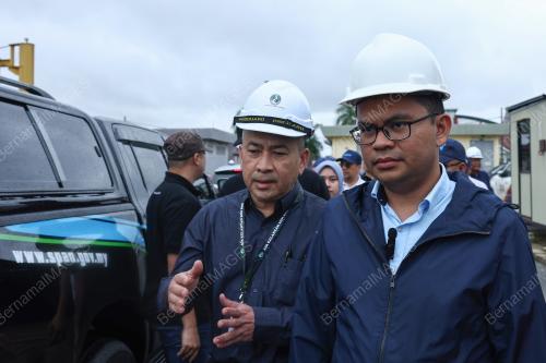 AKMAL NASRULLAH MOHD NASIR