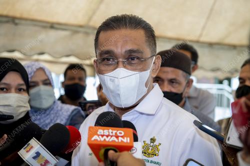 DATUK SERI TAKIYUDDIN HASSAN
