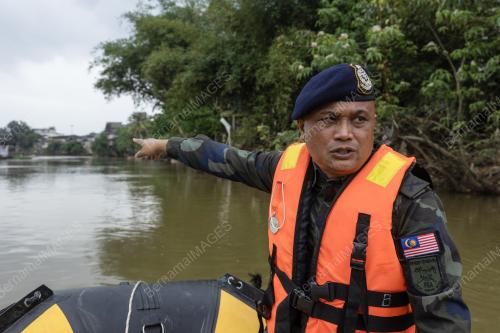 DATUK NIK ROS AZHAN NIK AB