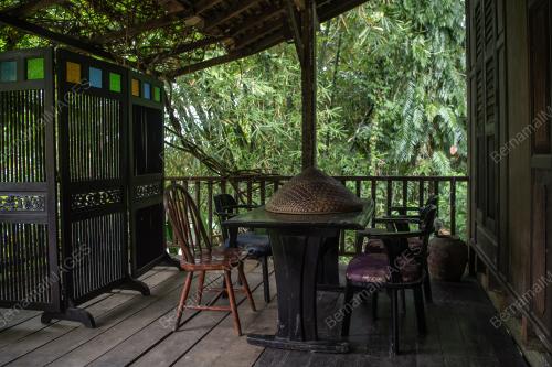 RUMAH SINGGORA