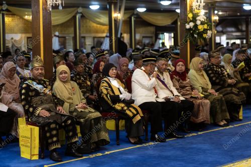ISTIADAT PENGURNIAAN KEHORMAT KEBESARAN NEGERI