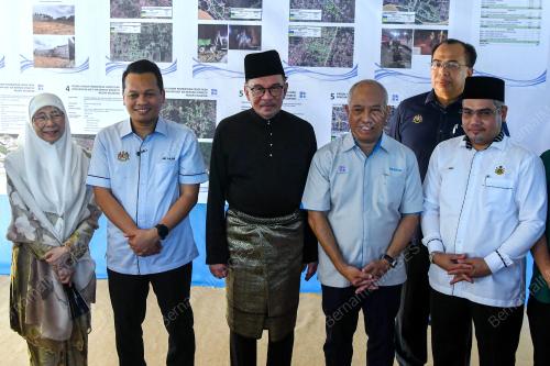 DATUK SERI ANWAR IBRAHIM
