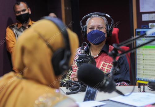 TAN SRI ANNUAR MUSA