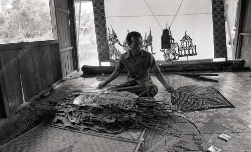 KB09_07012015_WAYANG_KULIT