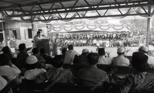 KB09_09012015_RAZALEIGH