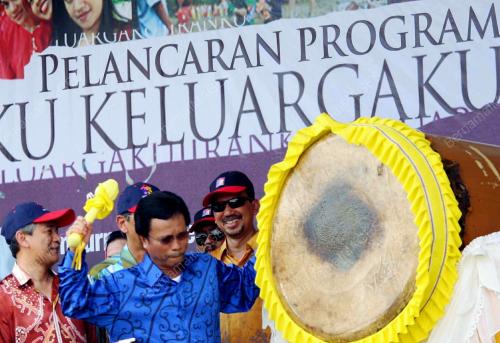 MOHD SHAFIE APDAL