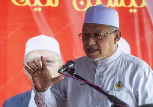 DATUK AHMAD YAKOB