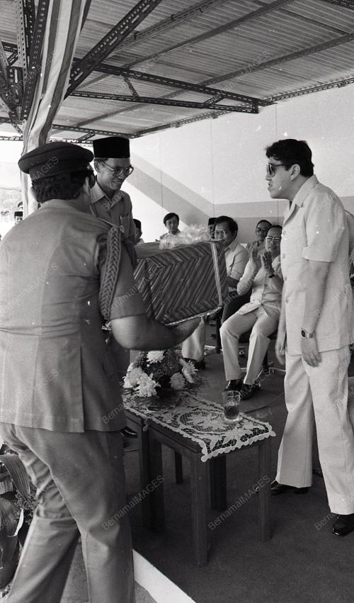 PENCAWANG UTAMA TANAH MERAH