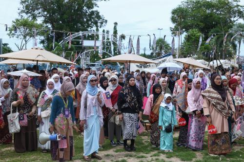 KERETAPI SARONG KELANTAN 2024