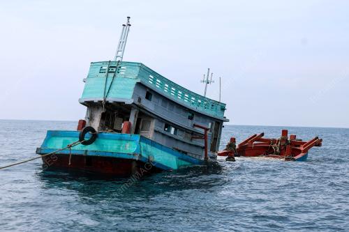 PENENGGELAMAN VESSEL