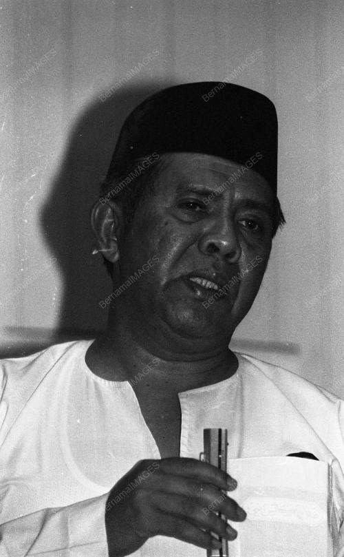 KB09_18022015_MESYUARAT_UMNO