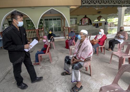 DATUK DR.ZAINI HUSSIN