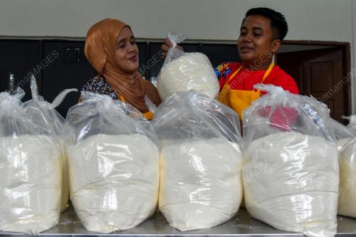 TEPUNG UBI KAYU
