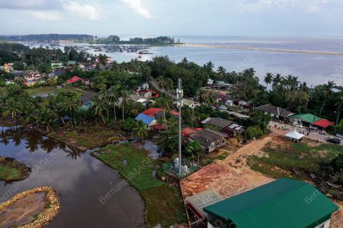 MENARA TELEKOMUNIKASI KH JUBAKAR PANTAI