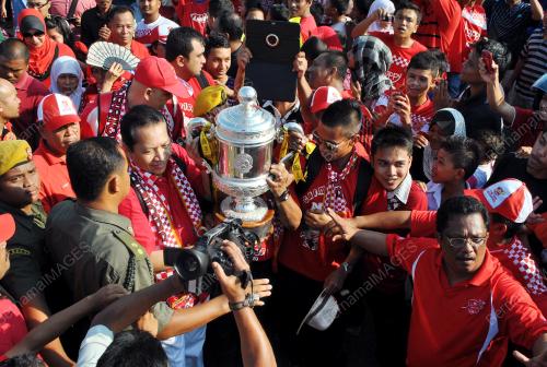 KB09_20052012_PIALA_FA