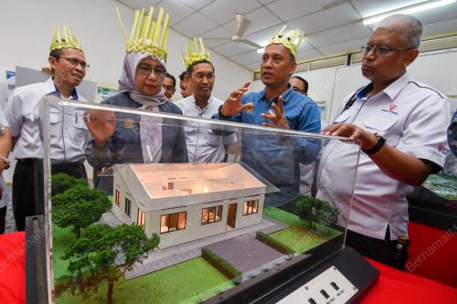 DATUK SAPIAH MOHD NOR
