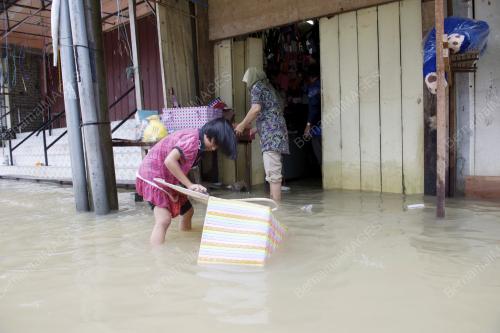 KB09_21122014_BANJIR