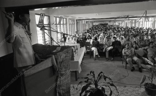 KB09_22012015_RAZALEIGH_SEKOLAH
