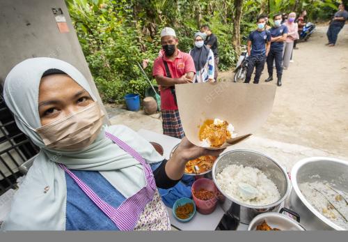 NASI BERLAUK ”LOCKDOWN RM1.50