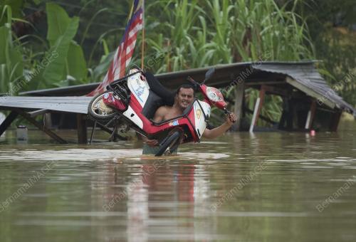 KB09_25122014_BANJIR