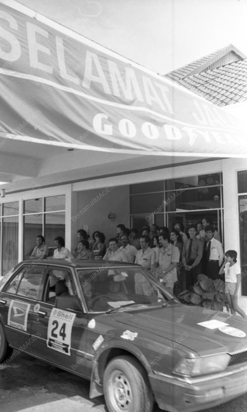 KB09_29012015_PELEPASAN_KERETA