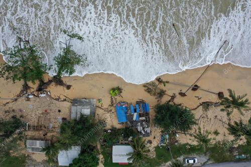 TINJAUAN HAKISAN PANTAI