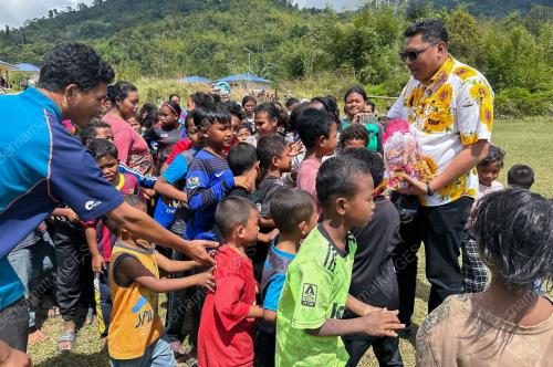 ORANG ASLI GUA MUSANG