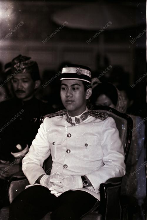 TUANKU ISMAIL PETRA (SULTAN KELANTAN)