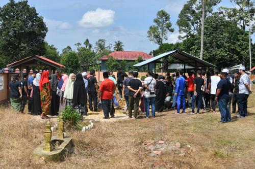 KEBUMI_TEMBAK