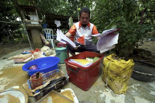 KB10_04012015_BANJIR
