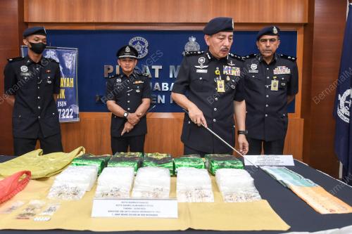DATUK MUHAMAD ZAKI HARUN