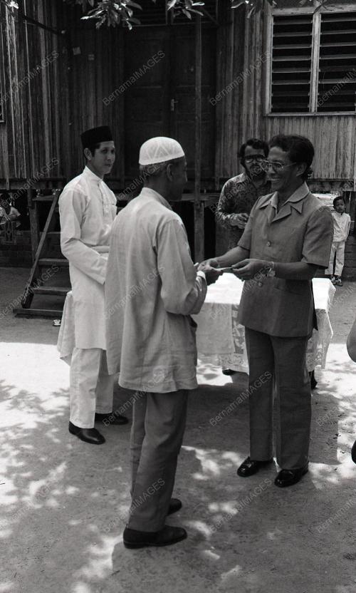 RUMAH BERSIIH