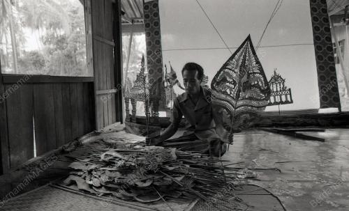 KB10_07012015_WAYANG_KULIT