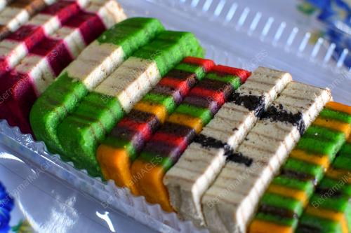 KEK LAPIS SARAWAK