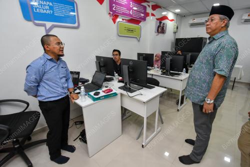 TAN SRI ANNUAR MUSA
