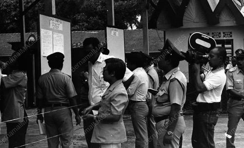 HARI PENAMAAN CALON KELANTAN