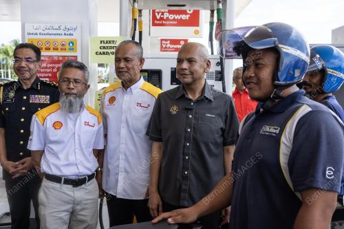 DATUK ARMIZAN MOHD ALI