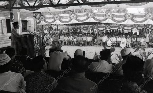 KB10_09012015_RAZALEIGH
