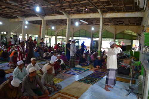 KB10_09012015_SOLAT_JUMAAT