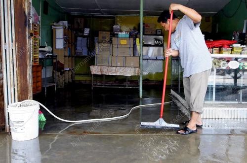 KB10_10012011_BANJIR