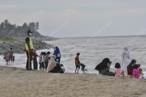 TINJAUAN PANTAI NUSUK