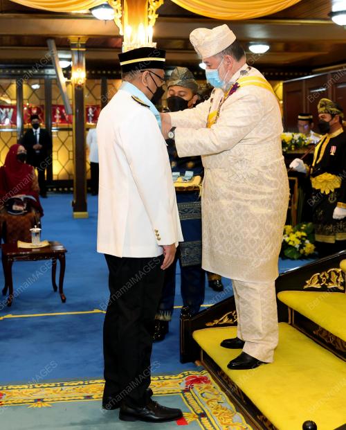 SULTAN MUHAMMAD V