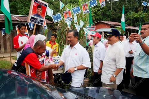 PILIHAN RAYA RAYA KECIL DUN MANIK URAI