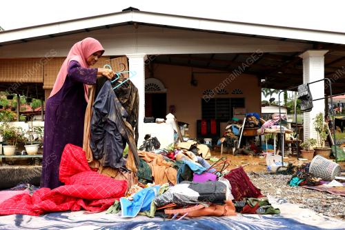 BANJIR KILAT FELDA CHIKU