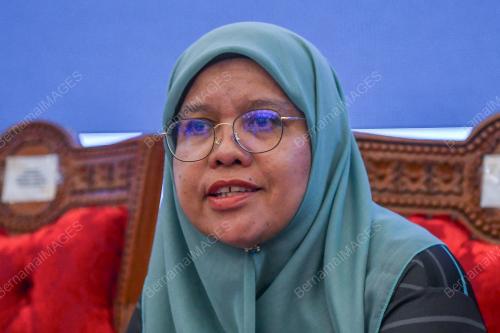 DR AIDA MUHID