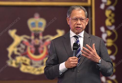DATUK SERI MUSTAPA MOHAMED