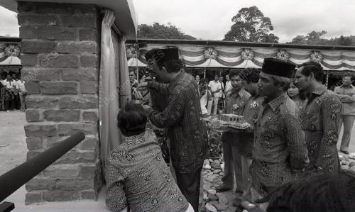 TENGKU RAZALEIGH HAMZAH