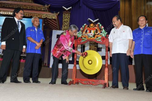 KB10_21102013_PENJAJA